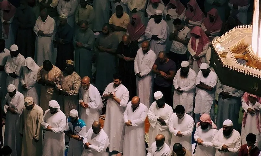 Mag de Imam het gebed verkorten om de harten te verenigen?